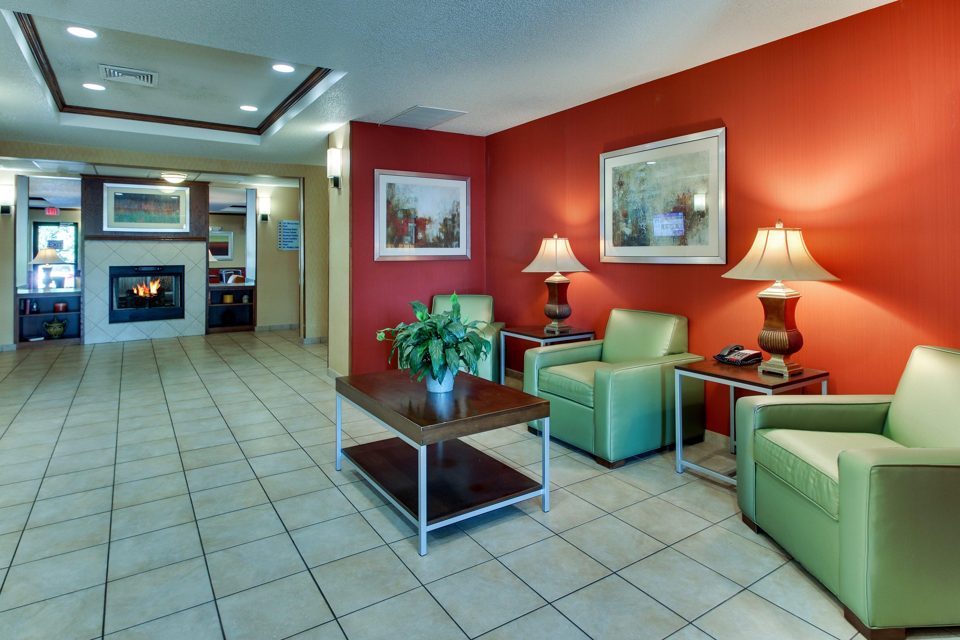 Holiday Inn Express Hotel & Suites Lancaster-Lititz By Ihg Εξωτερικό φωτογραφία