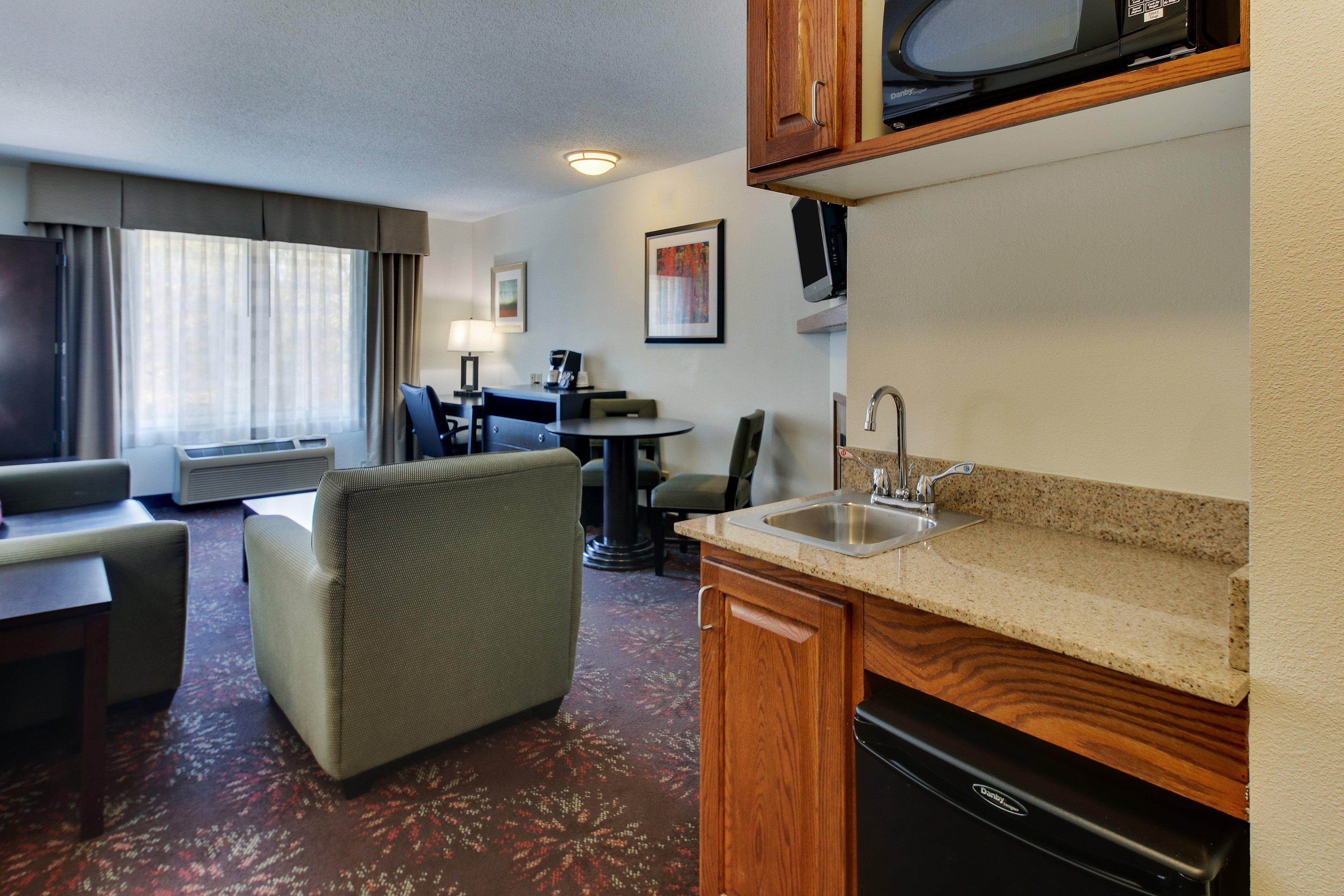 Holiday Inn Express Hotel & Suites Lancaster-Lititz By Ihg Εξωτερικό φωτογραφία