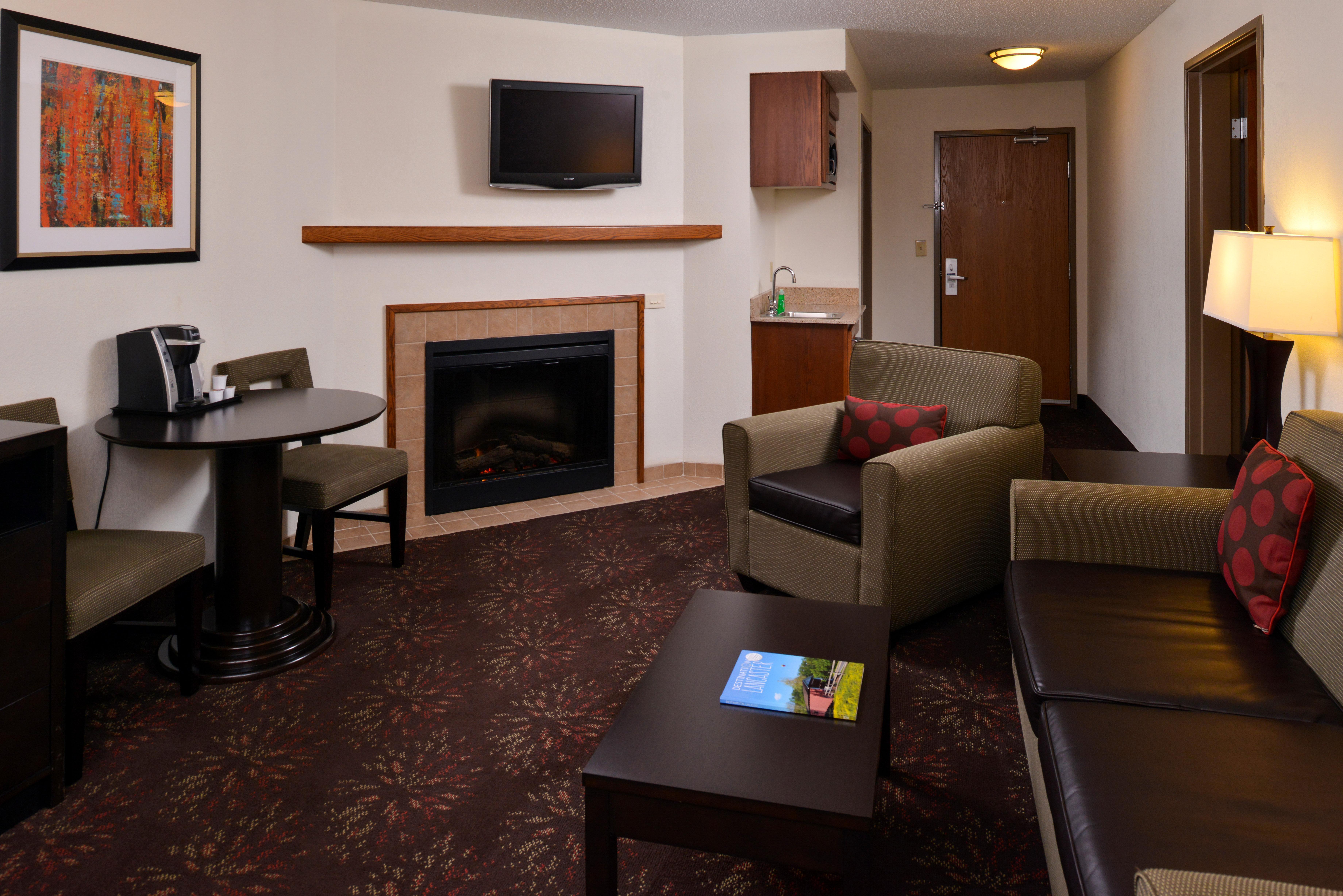 Holiday Inn Express Hotel & Suites Lancaster-Lititz By Ihg Εξωτερικό φωτογραφία