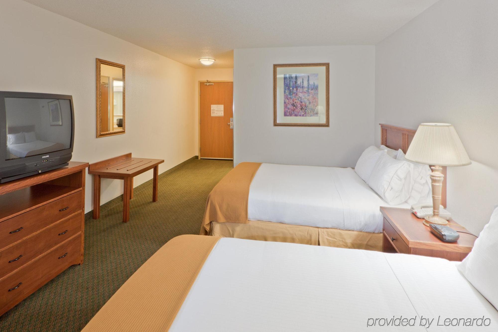 Holiday Inn Express Hotel & Suites Lancaster-Lititz By Ihg Εξωτερικό φωτογραφία